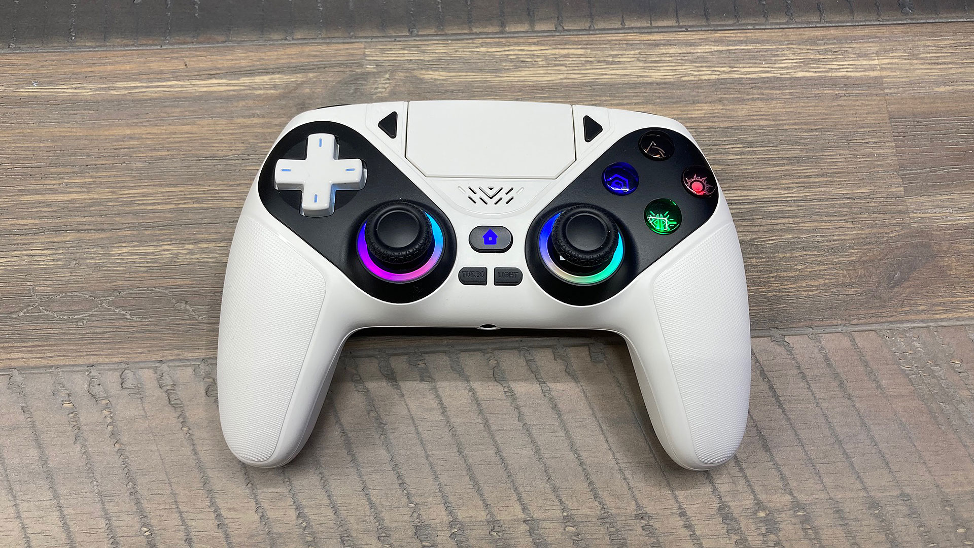 test manette sans fil gamrombo ps5 pc image 1
